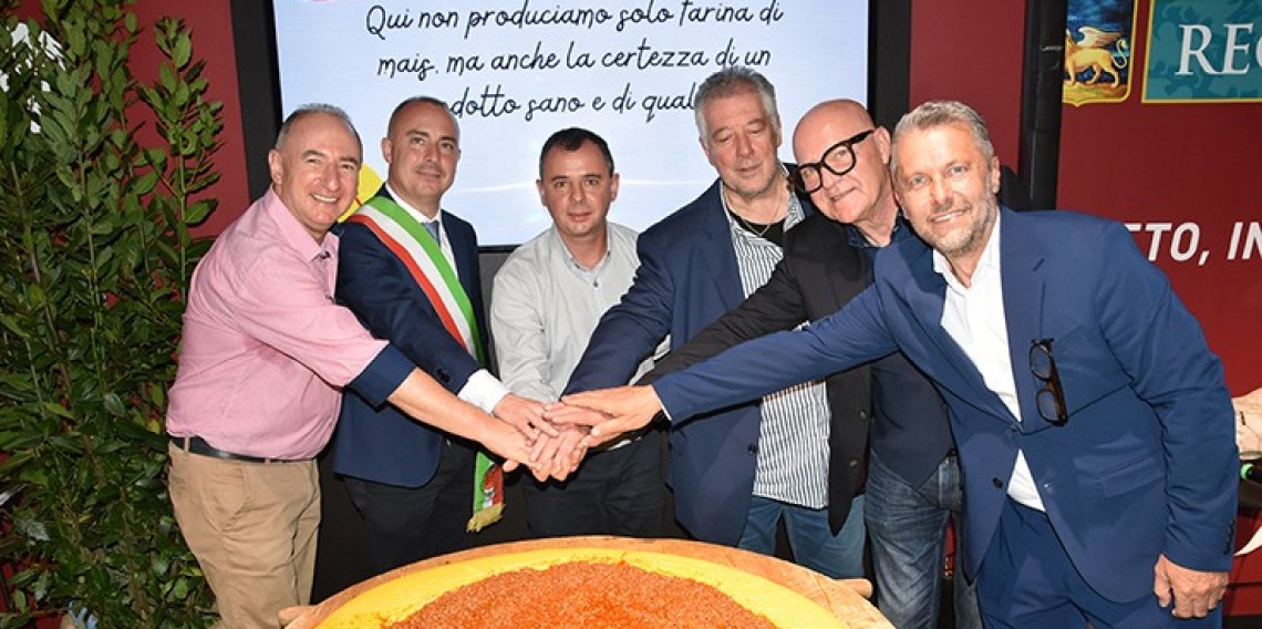 Pacto de amizade foi firmado entre o Centro de Tradicões Italianas de Monte Belo do Sul e a associação Vigasio Eventi durante a Vinitaly