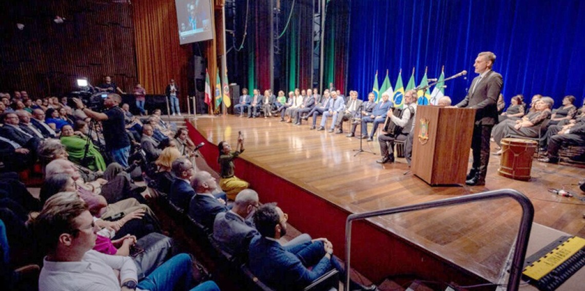 Cônsul-Geral da Itália em Porto Alegre, Valerio Caruso agradeceu a homenagem