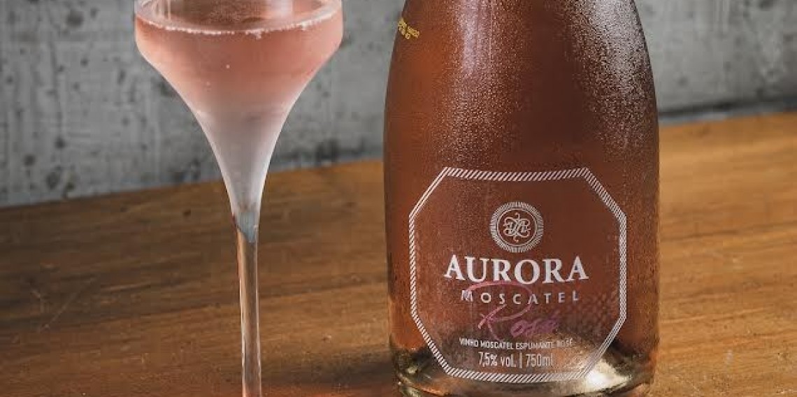 O espumante Moscatel Rosé, da Cooperativa Vinícola Aurora, recebeuagremiação máxima no concurso internacional Bacchus. Produto tem preço médio de R$ 35