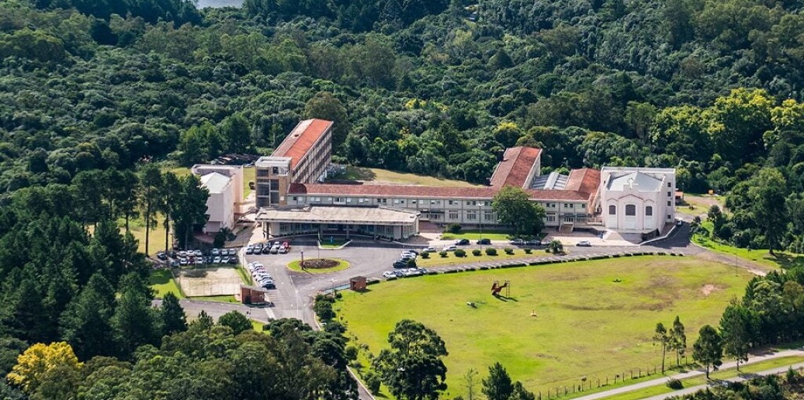 Campus 8