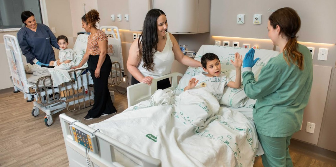  A nova estrutura pediátrica conta com brinquedoteca, solarium e espaços projetados para oferecer cuidado integral.