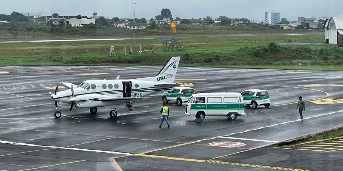  Instituição recebeu suprimentos hospitalares através do avião da UNIAIR, transporte aeromédico da Unimed.             