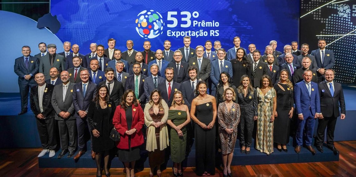 Cooperativa Vinícola Aurora recebe o pelo 10º ano consecutivo o troféu Destaque Setorial Agro.
