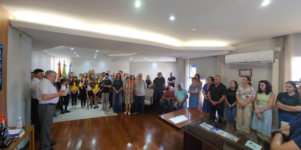 Prefeito anunciou a novidade para a Escola Cairú