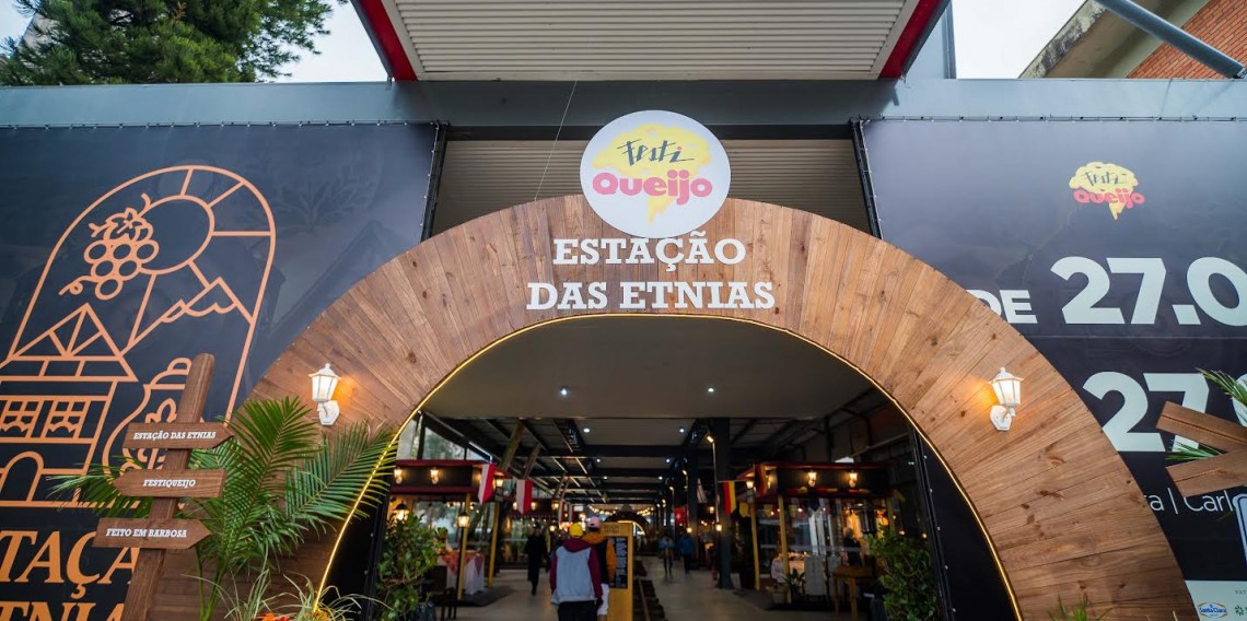 Estação das Etnias, na Rua Coberta, e a Feira Feito em Barbosa, no Pavilhão da Tramontina, também contribuíram para o sucesso do festival