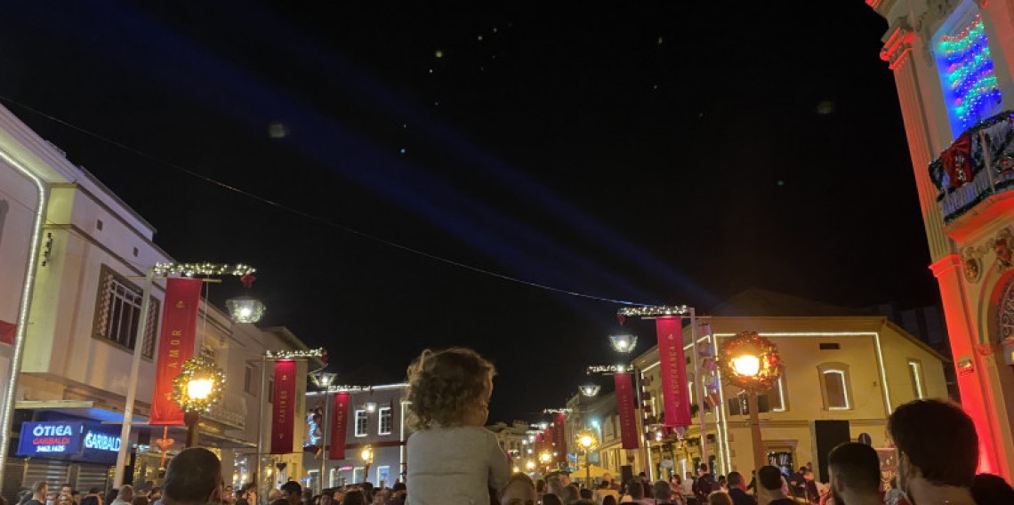 Foto de capa: Abertura do Natal Borbulhante 2022 é neste domingo, 27 de novembro