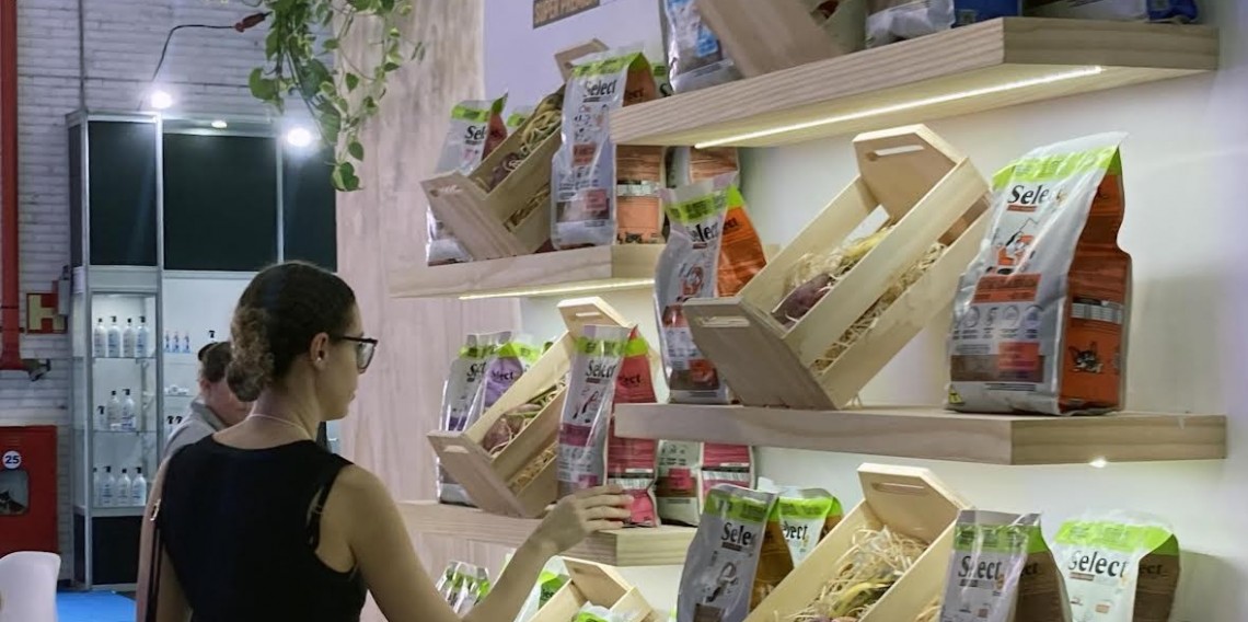 Nutrire espera repetir sucesso da participação na FEIPET 2024 também este ano