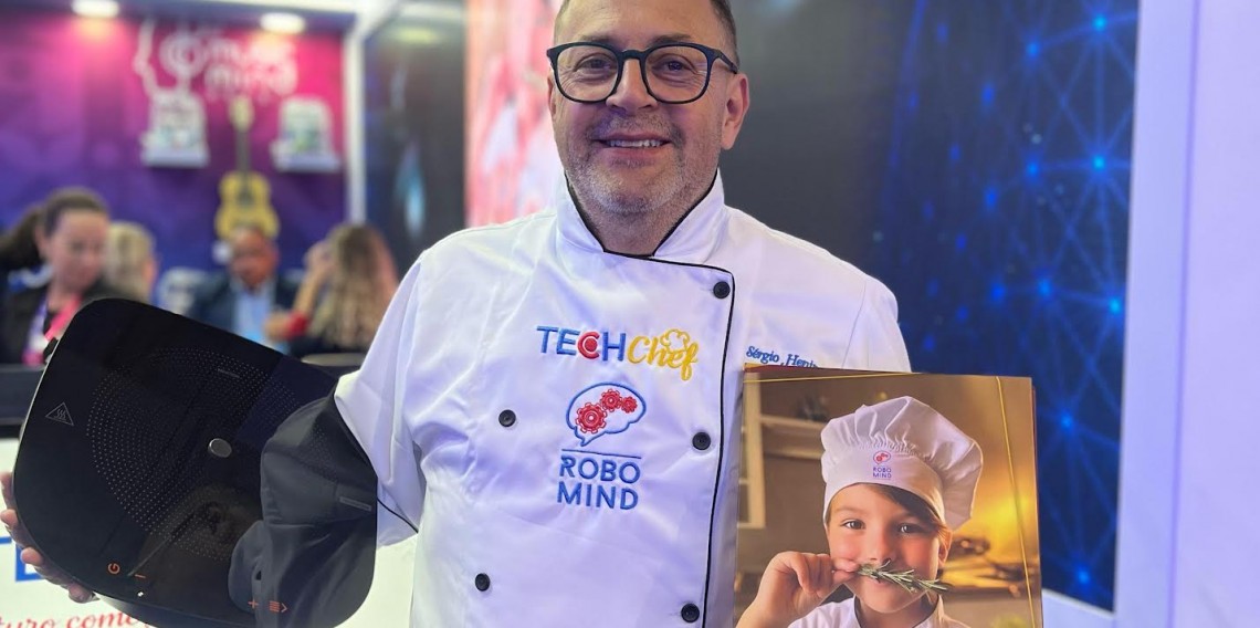 A Robomind desenvolveu, junto com o chef Sérgio Hening (foto), um programa de 32 aulas de  gastronomia com o GURU Tramontina