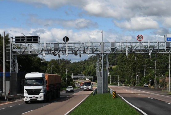 Emissão de vale-pedágio poderá ser feita até o fim deste mês, podendo ser utilizado para pagamento do pedágio eletrônico free flow até 31 de dezembro de 2025