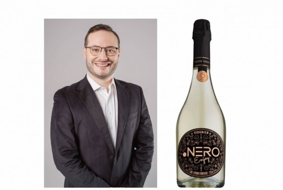 Jones Valduga  | Ao lado Ponto Nero Enjoy Viognier, lançamento em comemoração aos 15 anos da marca 