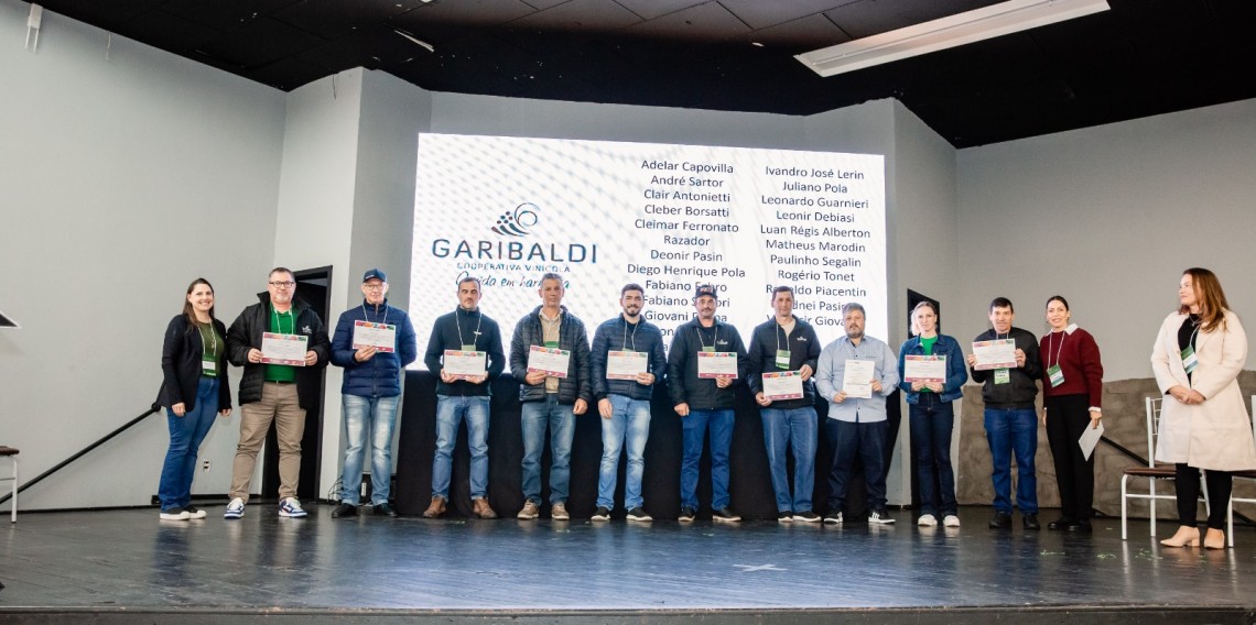 Cooperativa Vinícola Garibaldi promove formação e qualificação para seus produtores